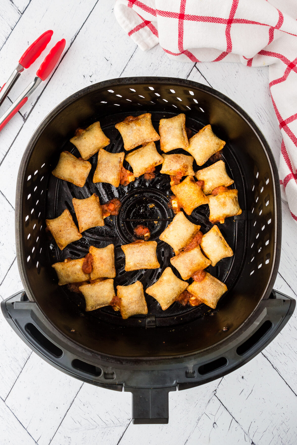 pizza rolls cooked in the air fryer